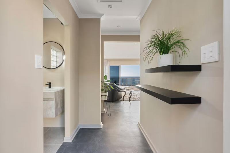 5 Bedroom Property for Sale in Llandudno Western Cape